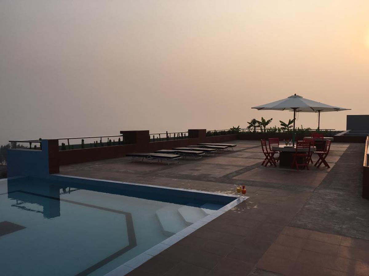 Neeshorgo Hotel & Resort Кокс-Базар Экстерьер фото