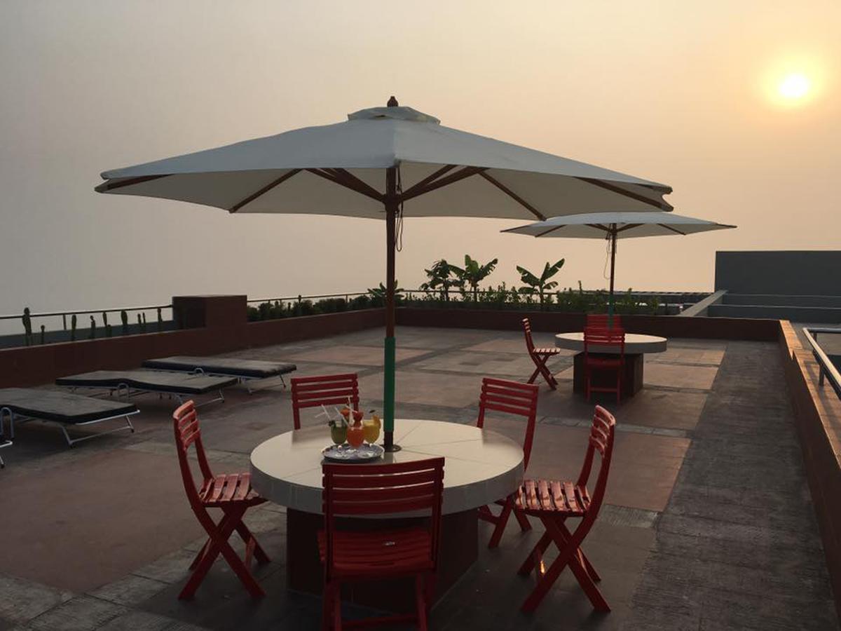 Neeshorgo Hotel & Resort Кокс-Базар Экстерьер фото