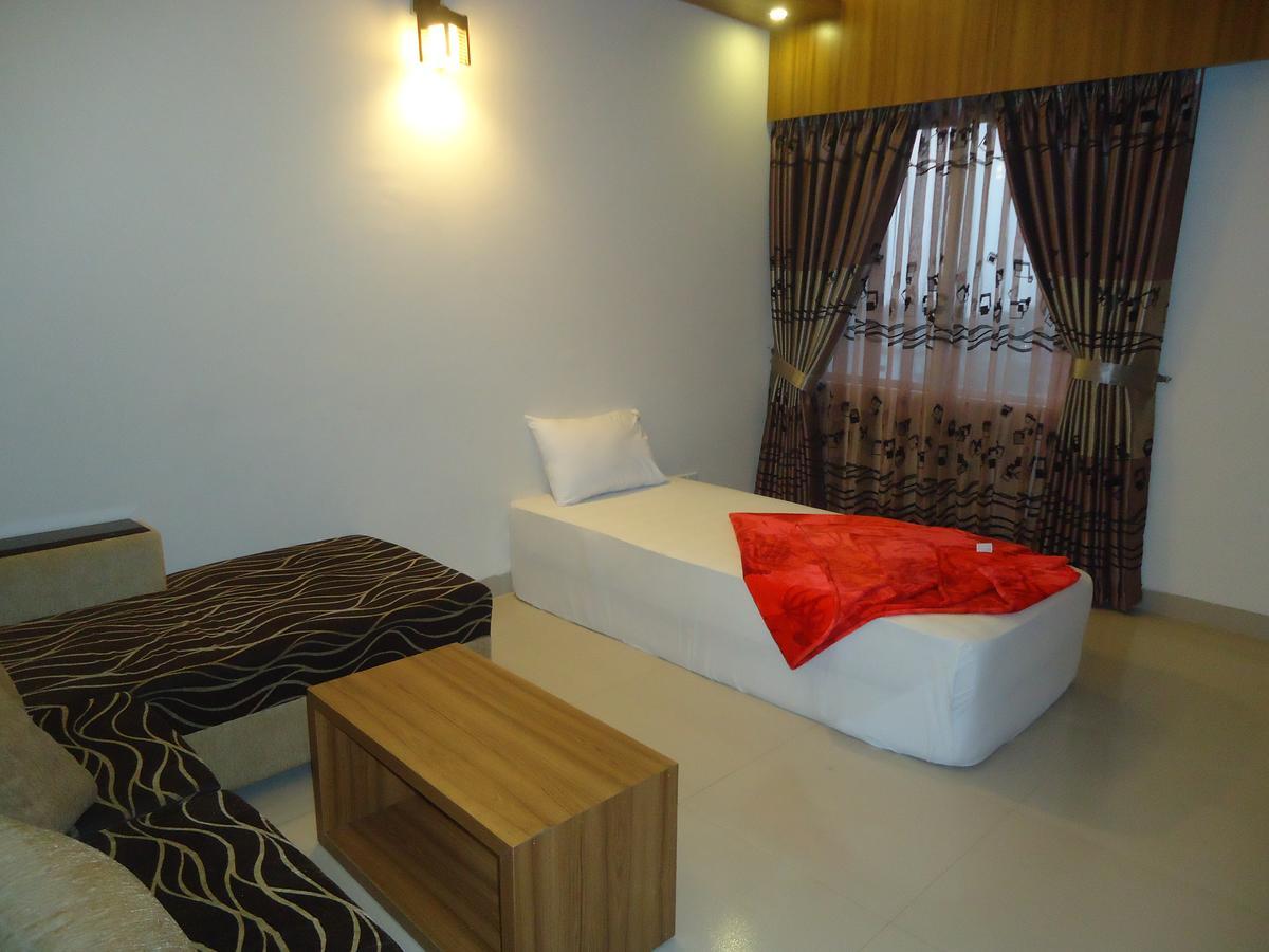 Neeshorgo Hotel & Resort Кокс-Базар Экстерьер фото